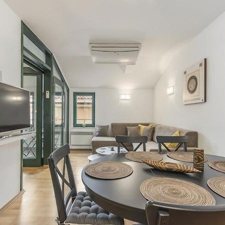Apartment Matea Novigrad  ภายนอก รูปภาพ