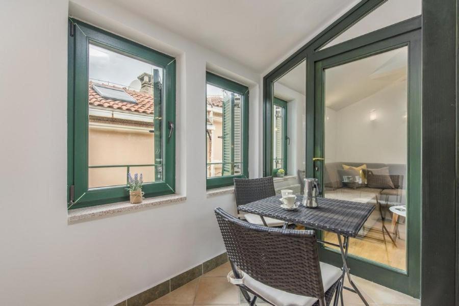 Apartment Matea Novigrad  ภายนอก รูปภาพ